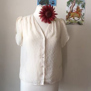 *SOLD* 🌻 H&M Flowy Button Down Top